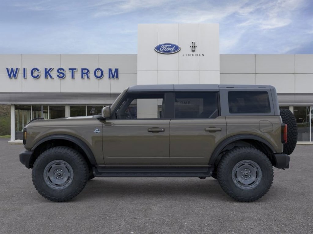 New 2025 Ford Bronco Outer Banks SUV