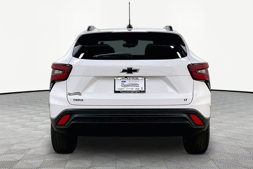 Used 2026 Chevrolet Trax LT SUV