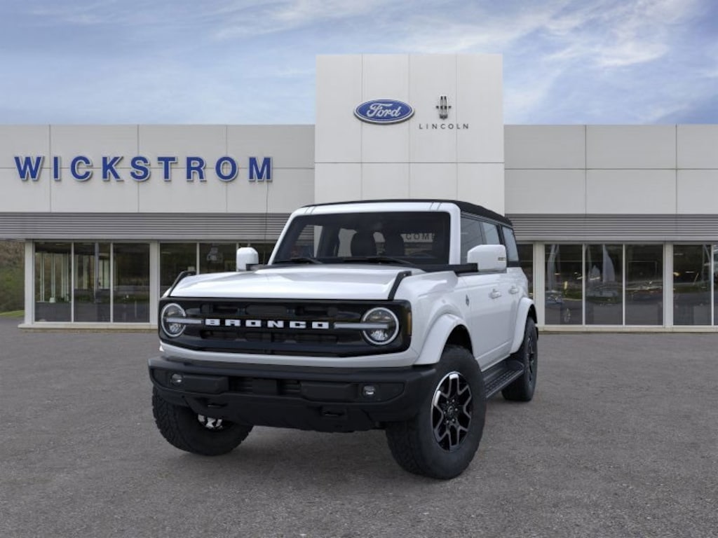 New 2025 Ford Bronco Outer Banks SUV