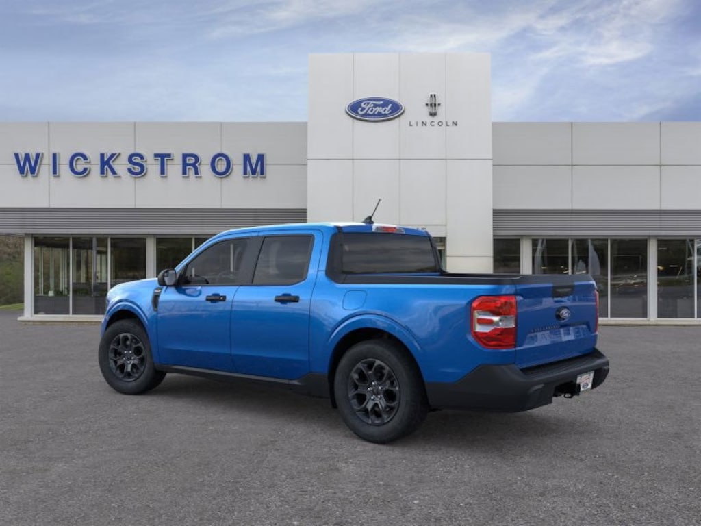 New 2025 Ford Maverick XLT Truck
