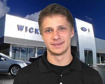 Staff member Jon Leict from ID_77ad24