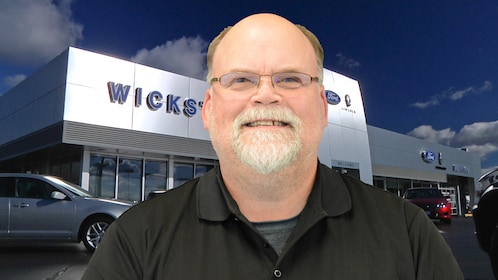 Staff member Craig Olenski from ID_8cf543