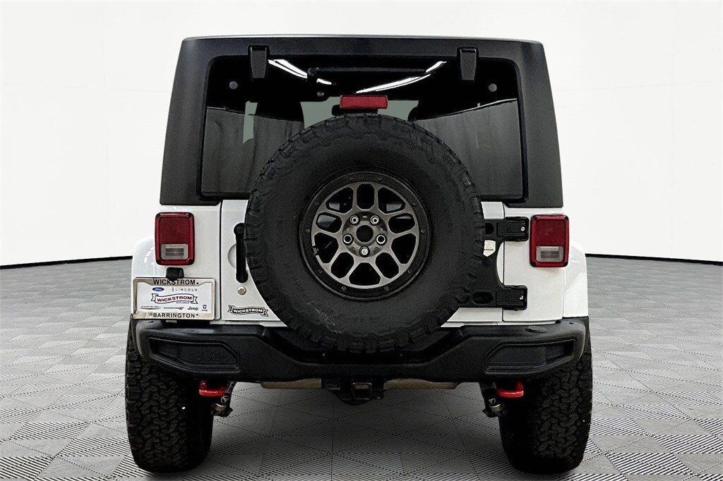 Used 2017 Jeep Wrangler Unlimited Sahara SUV