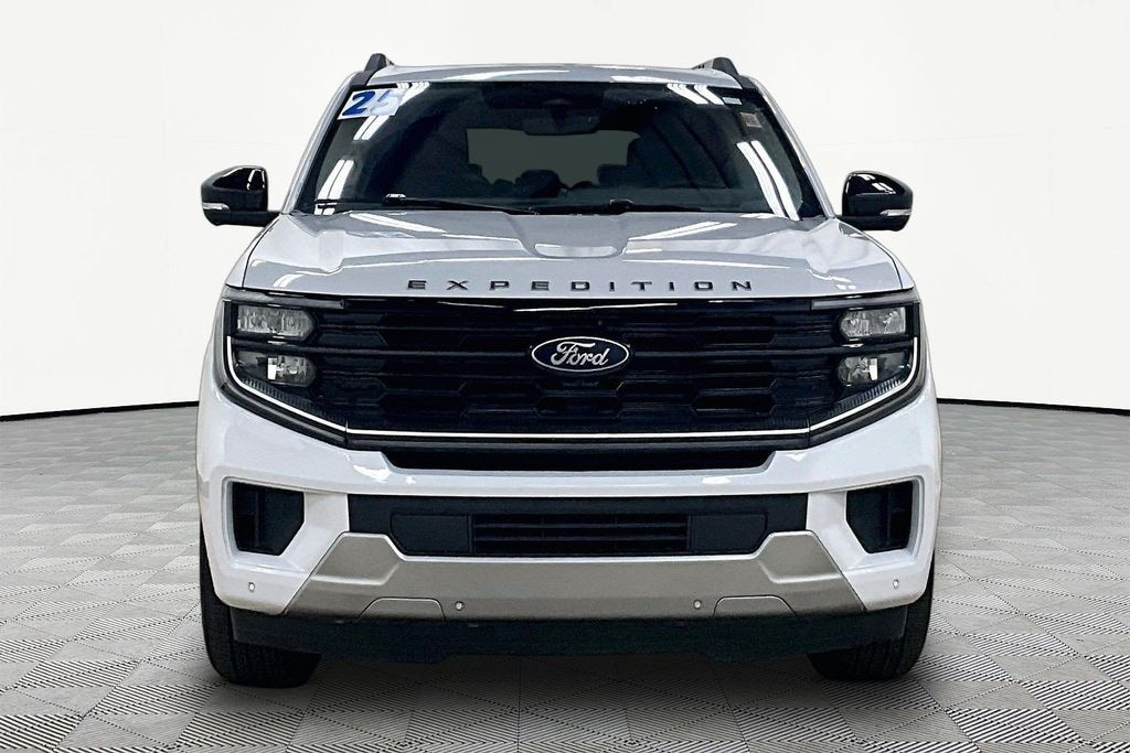 Used 2025 Ford Expedition Platinum SUV