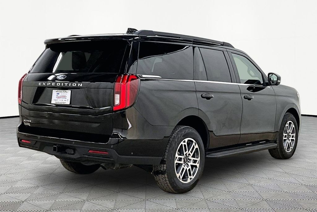 Used 2025 Ford Expedition Active SUV