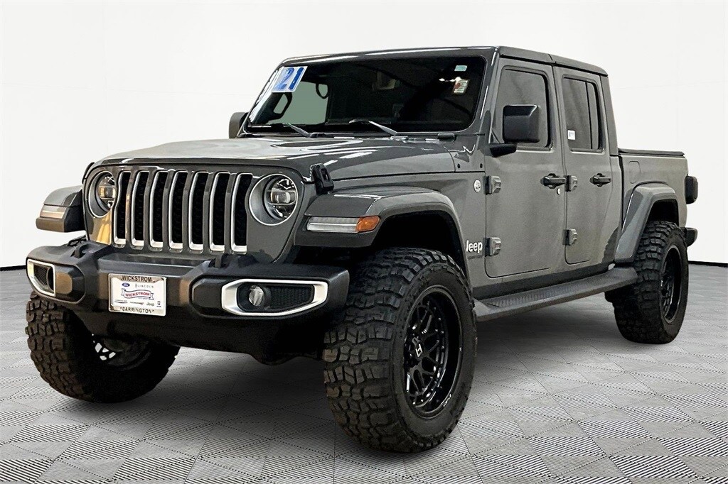Used 2021 Jeep Gladiator Overland Truck