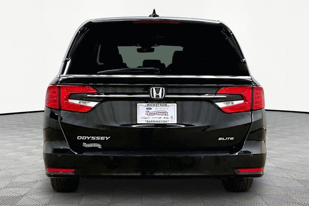 Used 2022 Honda Odyssey Elite Minivan/Van