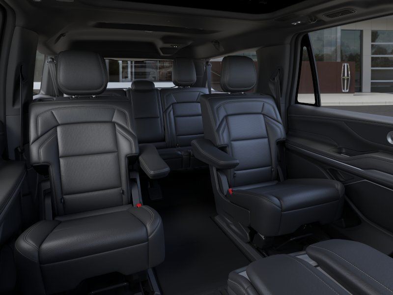 2025 Lincoln Navigator Reserve L - Photo 11