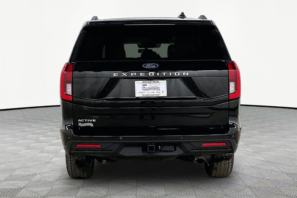 Used 2025 Ford Expedition Active SUV