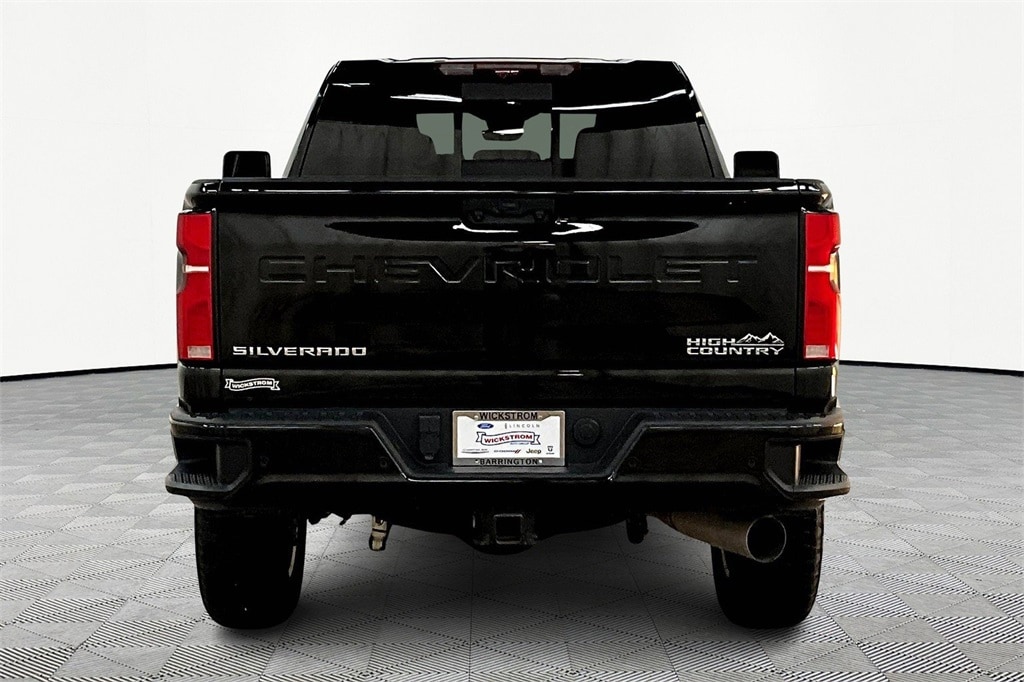 Used 2024 Chevrolet Silverado 2500HD High Country Truck