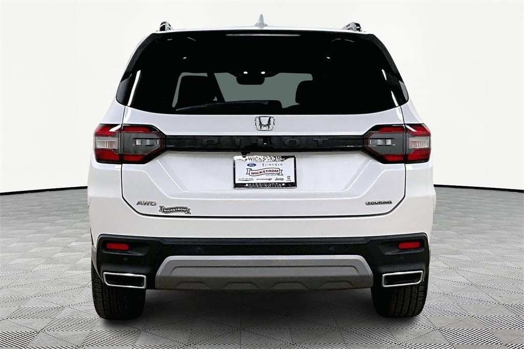 Used 2023 Honda Pilot Touring SUV