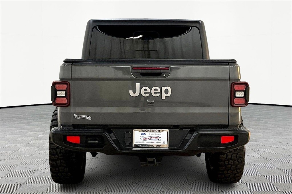 Used 2021 Jeep Gladiator Overland Truck