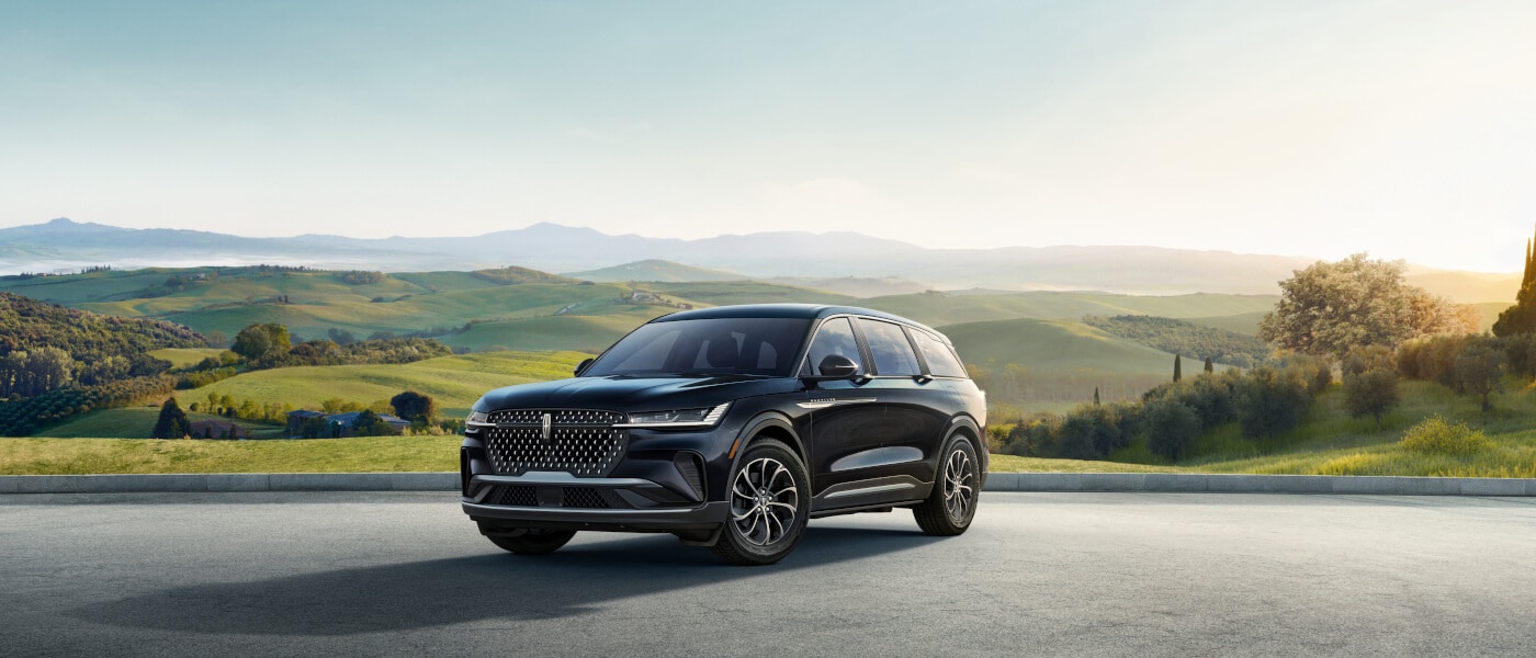 2026 Lincoln Nautilus parked in the hills