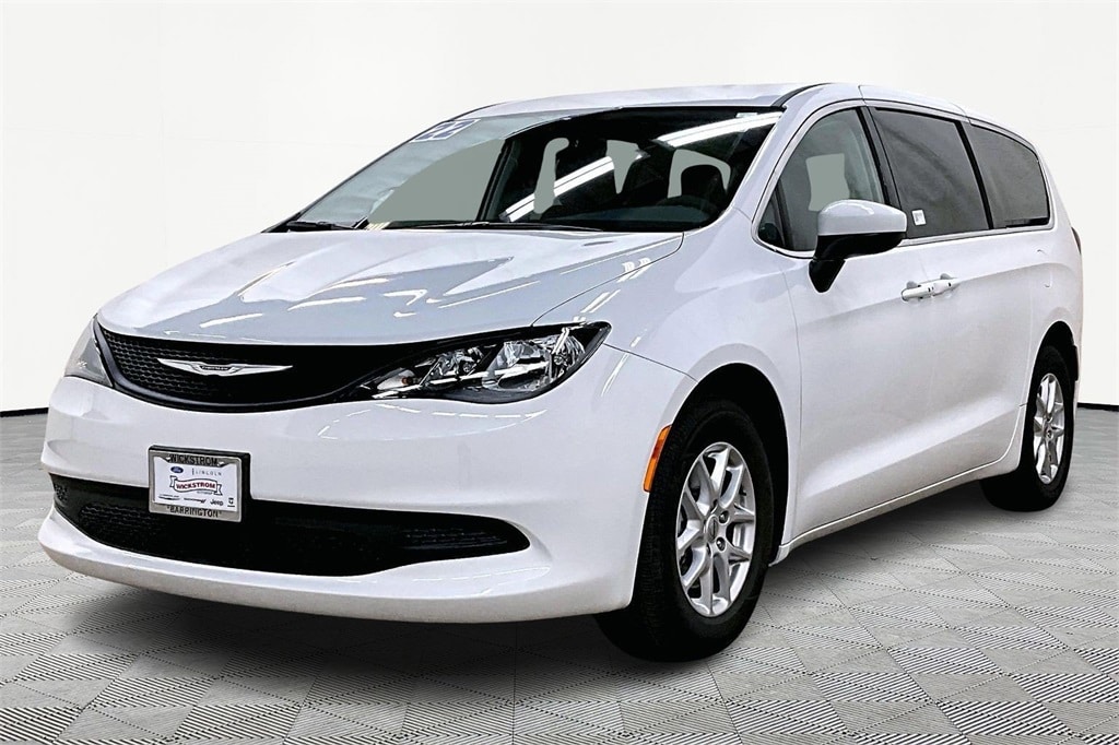 Used 2022 Chrysler Voyager LX Minivan/Van