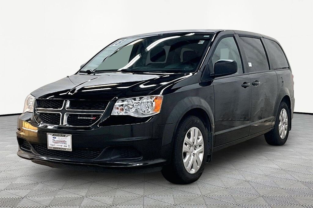 Used 2018 Dodge Grand Caravan SE Minivan/Van