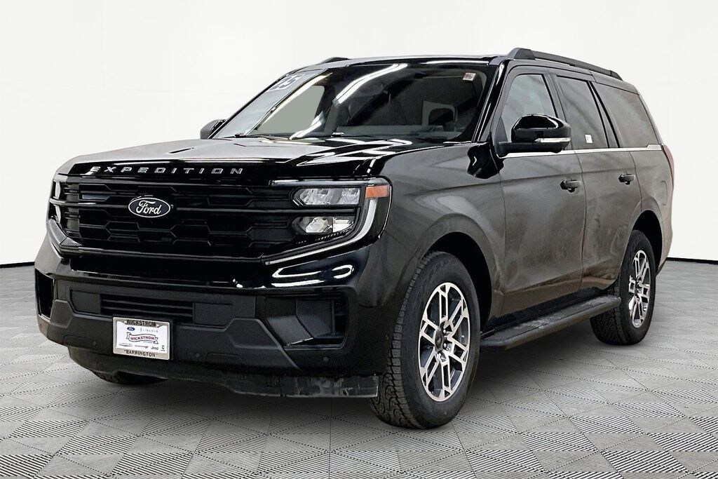 Used 2025 Ford Expedition Active SUV