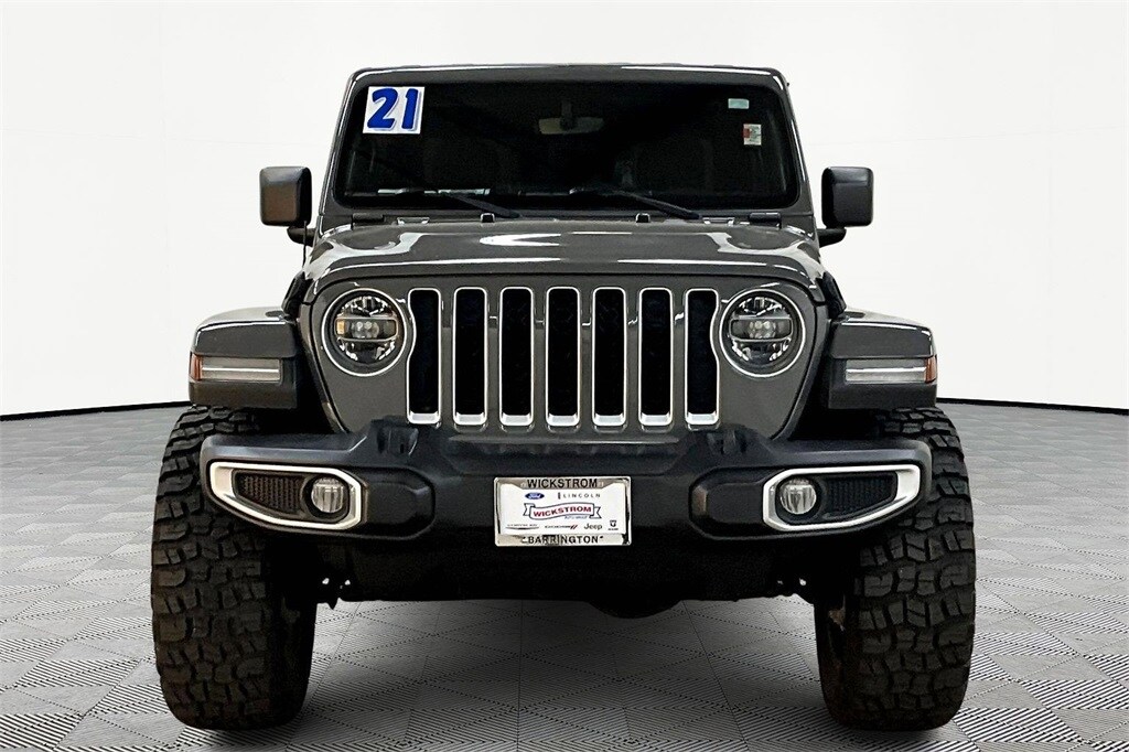 Used 2021 Jeep Gladiator Overland Truck