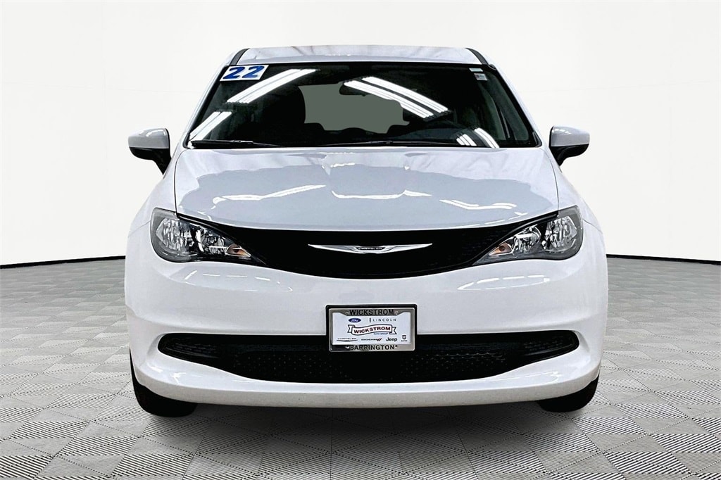 Used 2022 Chrysler Voyager LX Minivan/Van