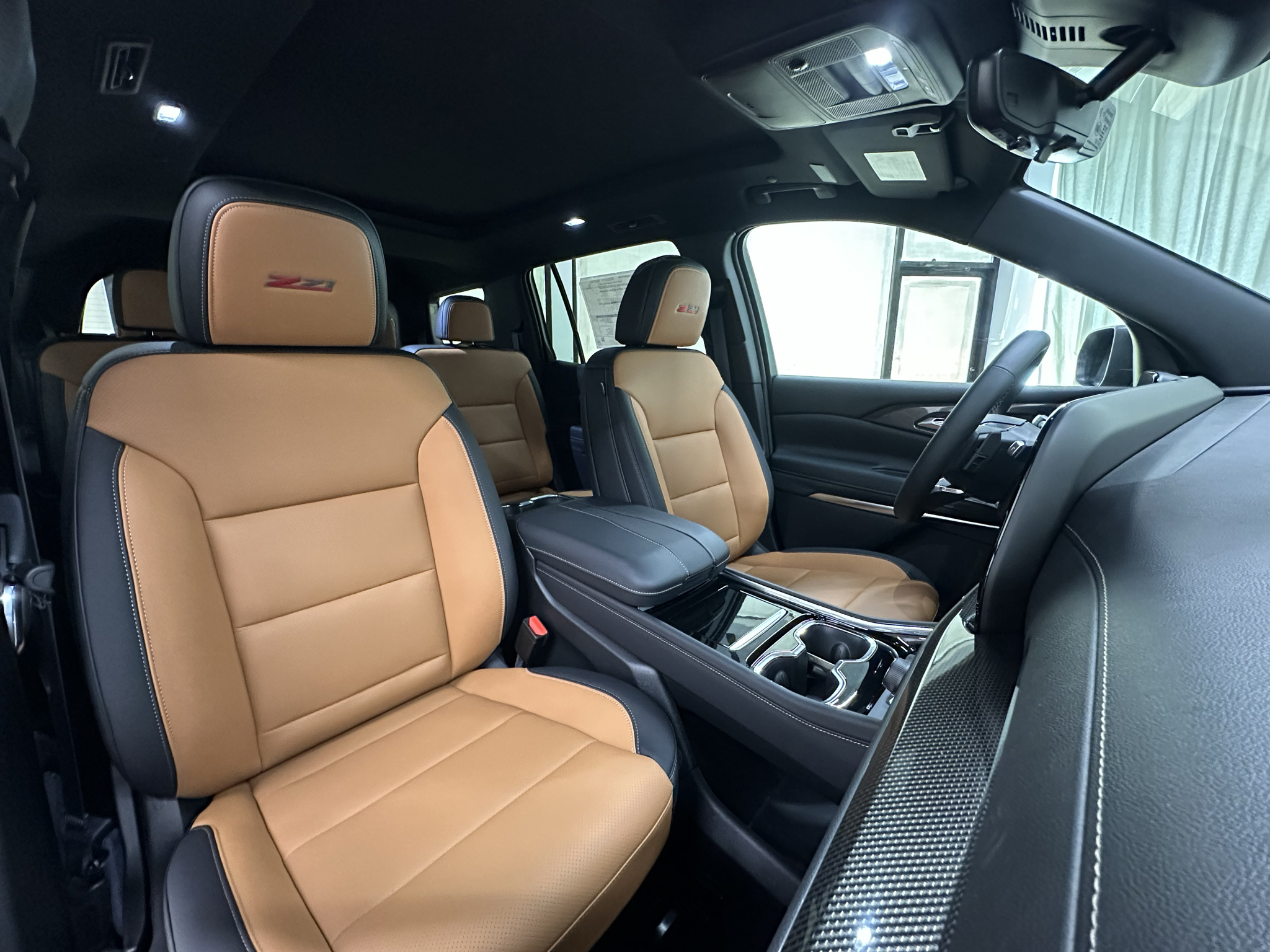 2027 Chevrolet Traverse Z71 - Photo 25