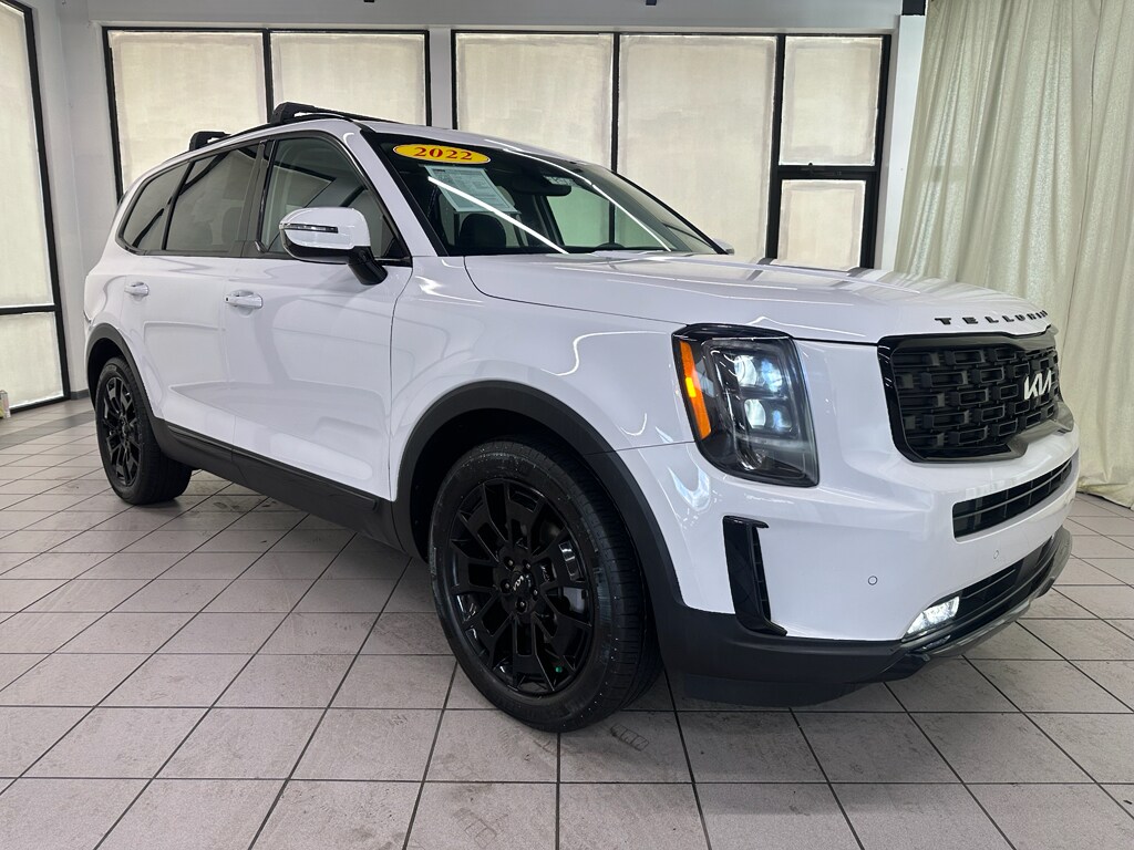 2022 Kia Telluride SX photo 2