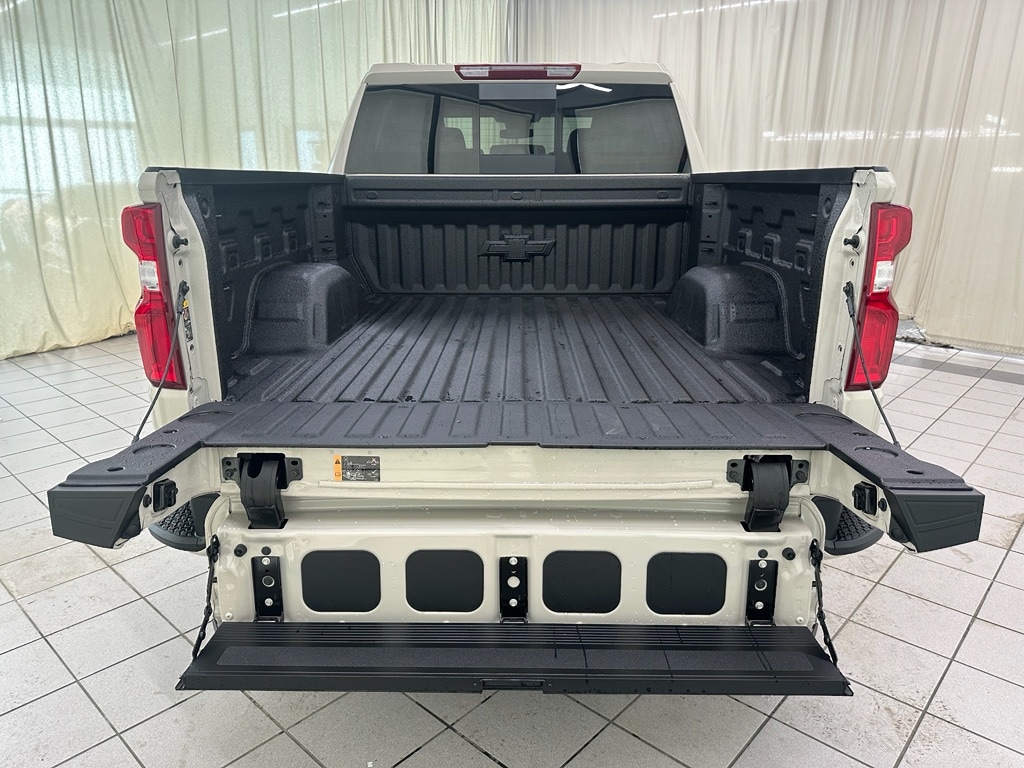 2026 Chevrolet Silverado 1500 RST - Photo 10