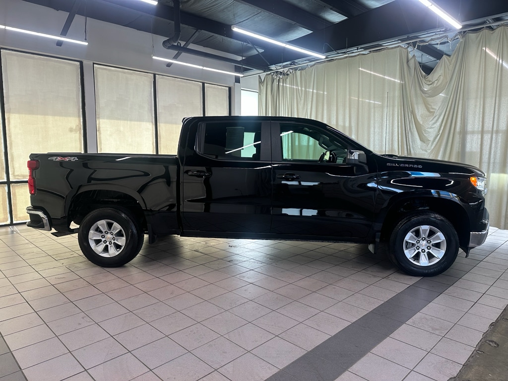 Used 2025 Chevrolet Silverado 1500 LT Truck Crew Cab