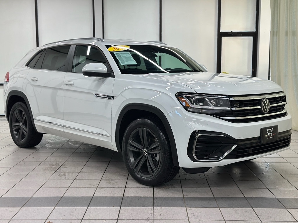 2021 Volkswagen Atlas Cross Sport SE w/Tech R-Line's photo