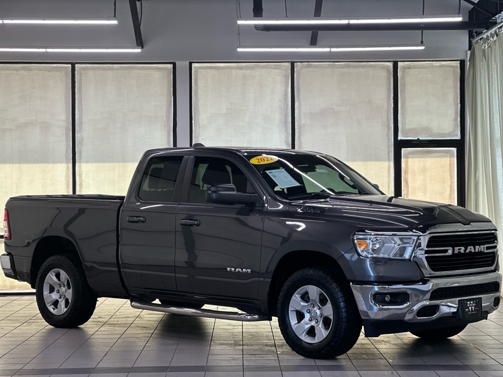 2021 RAM 1500 Big Horn/Lone Star 4x4 Quad Cab 6'4's photo