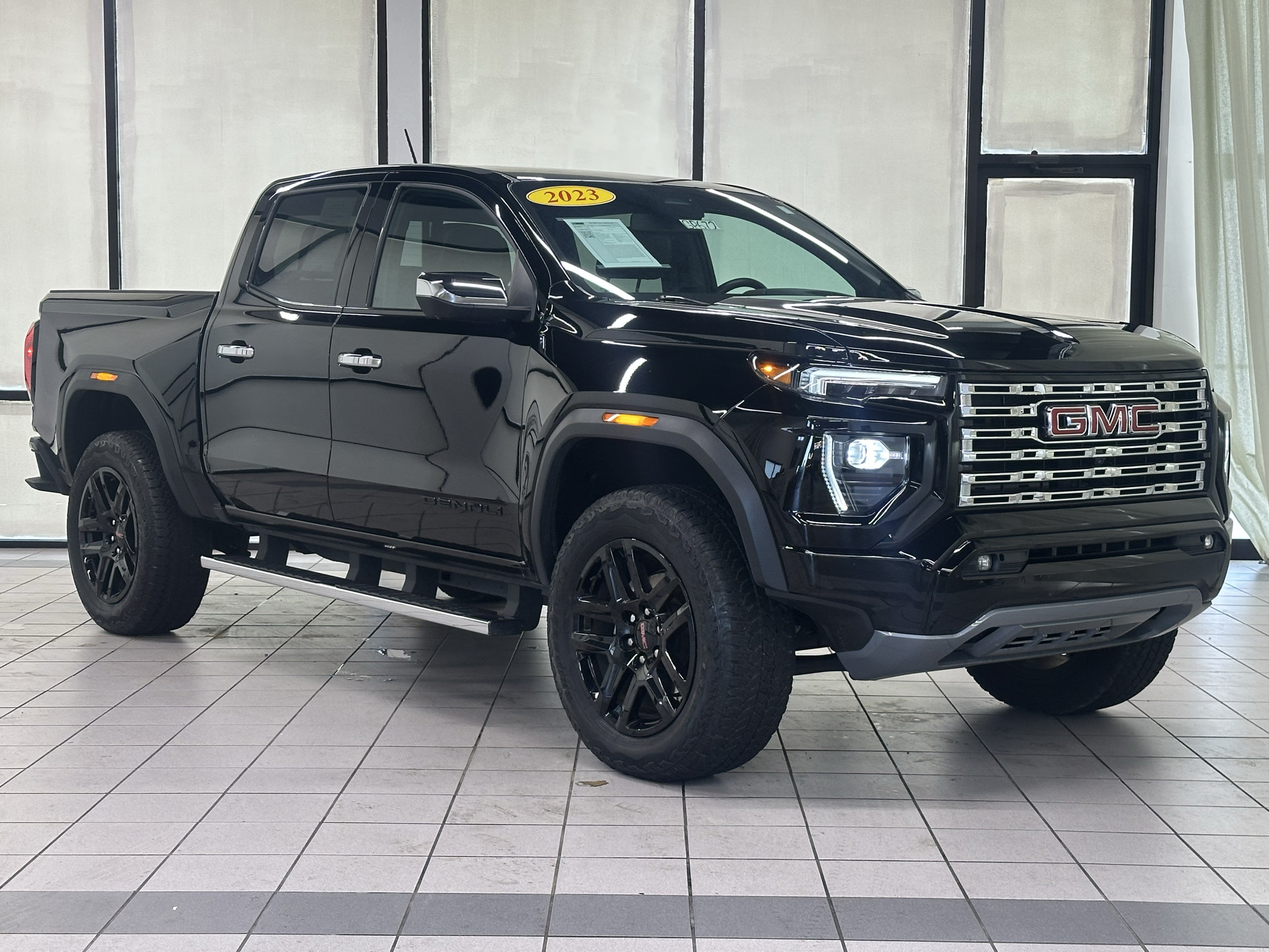 2023 GMC Canyon 4WD Denali Truck Crew Cab