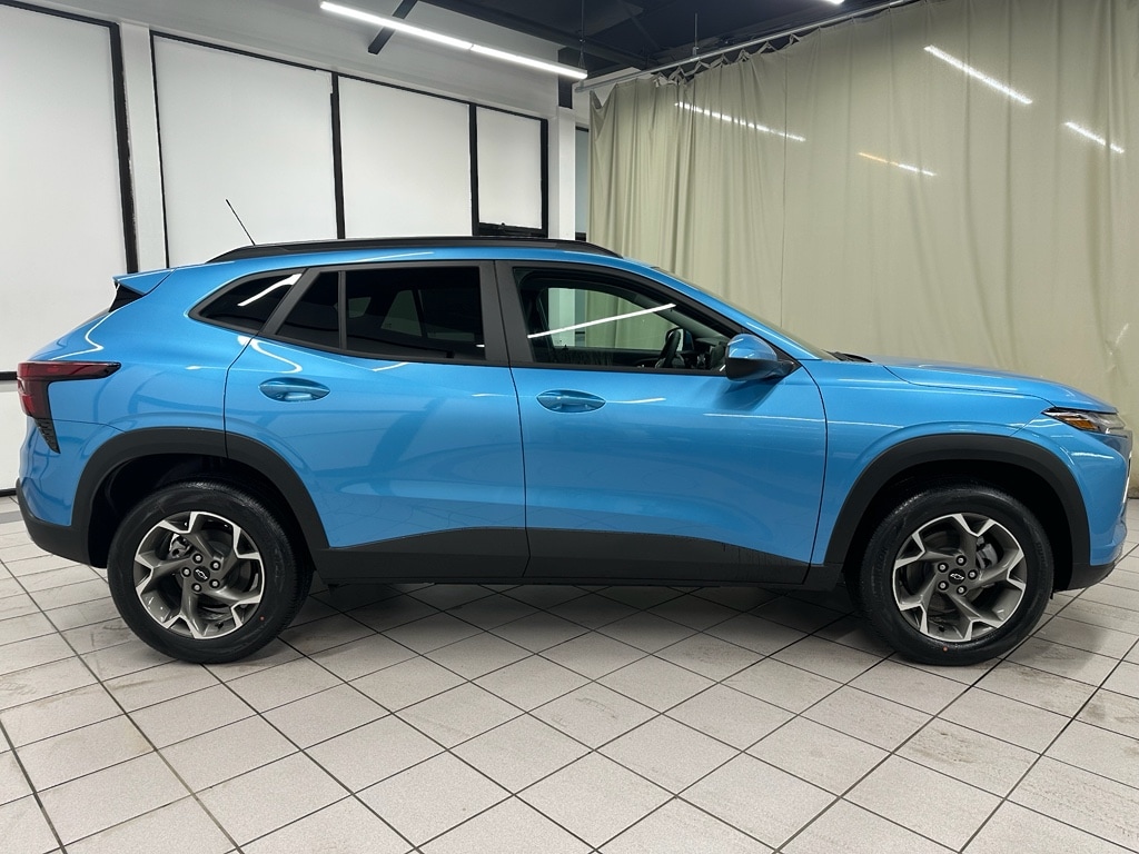 New 2026 Chevrolet Trax LT SUV