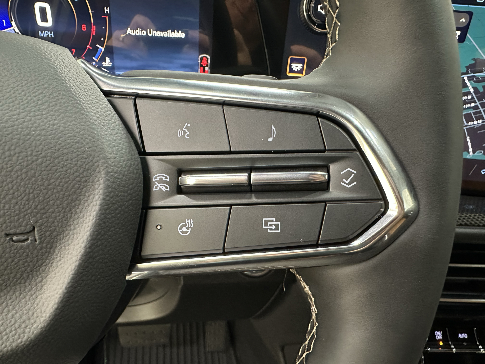 2027 Chevrolet Traverse Z71 - Photo 33