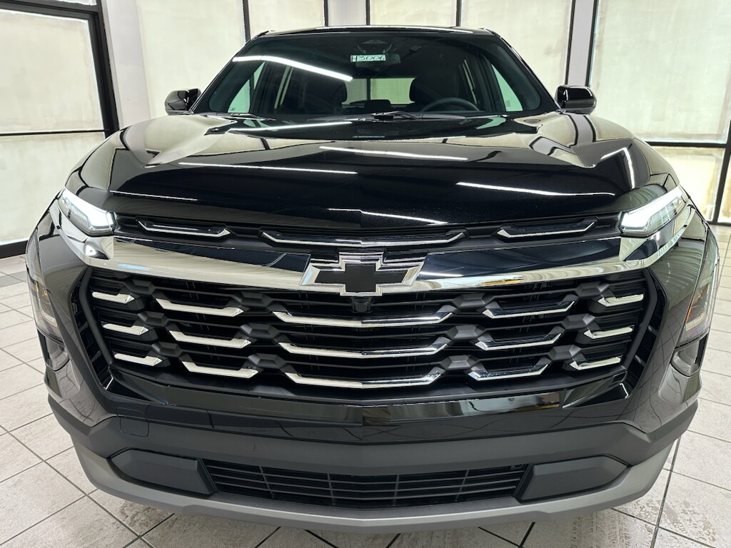 2027 Chevrolet Equinox LT - Photo 14