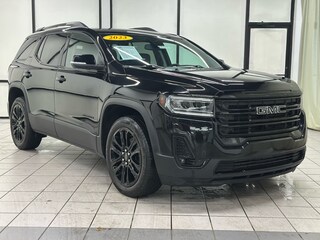 2023 GMC Acadia SLT SUV