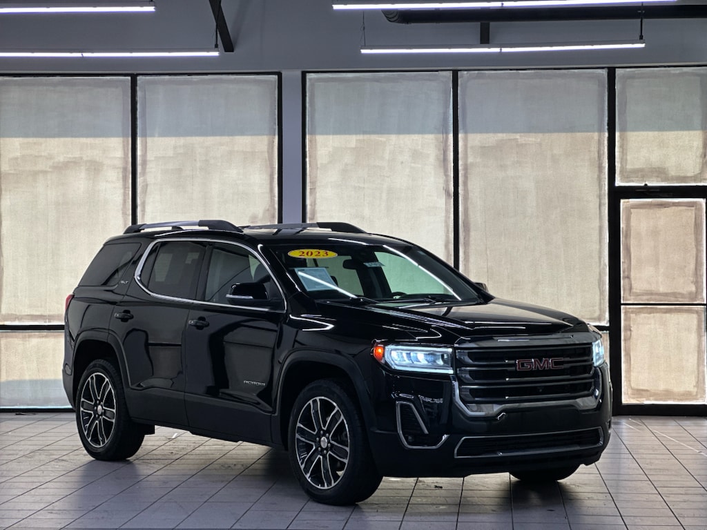 2023 GMC Acadia