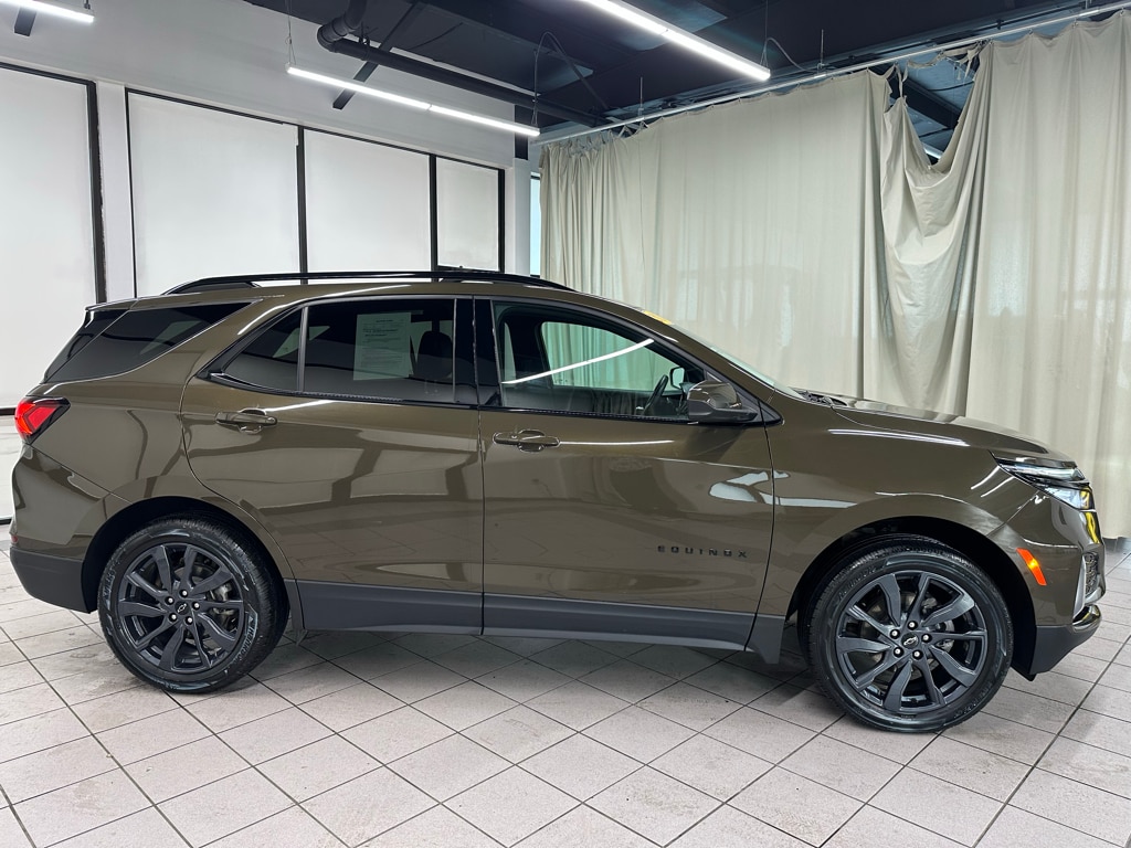 Used 2024 Chevrolet Equinox RS SUV