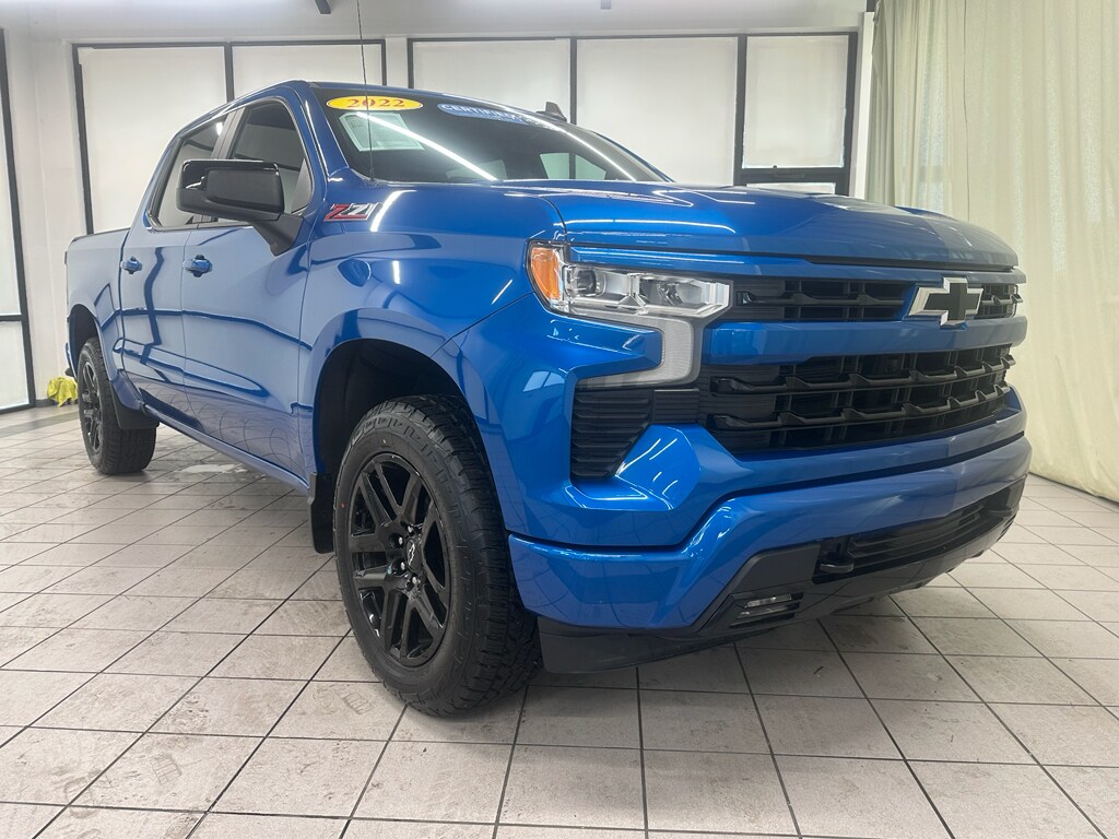 2022 Chevrolet Silverado 1500 RST photo 2