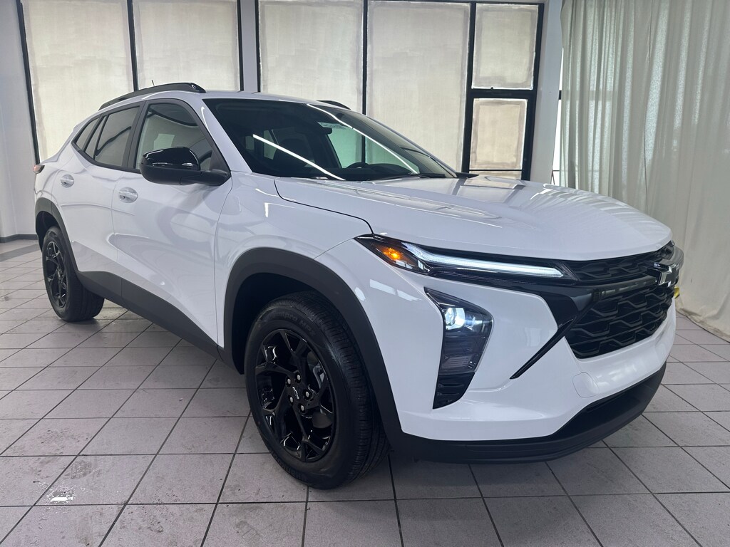 New 2026 Chevrolet Trax LT SUV
