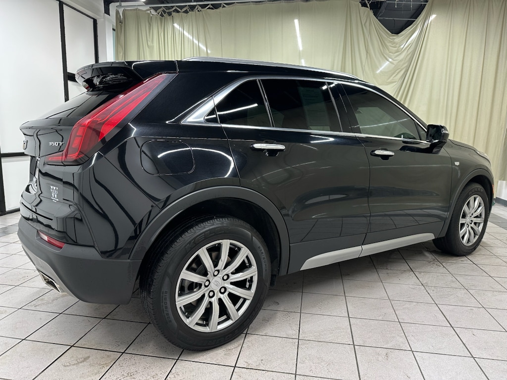 Used 2022 CADILLAC XT4 Premium Luxury SUV