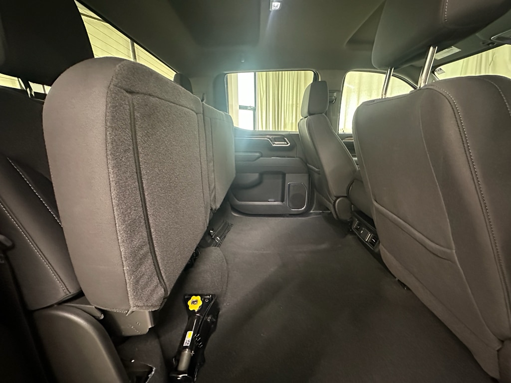 2025 Chevrolet Silverado 1500 LT - Photo 21