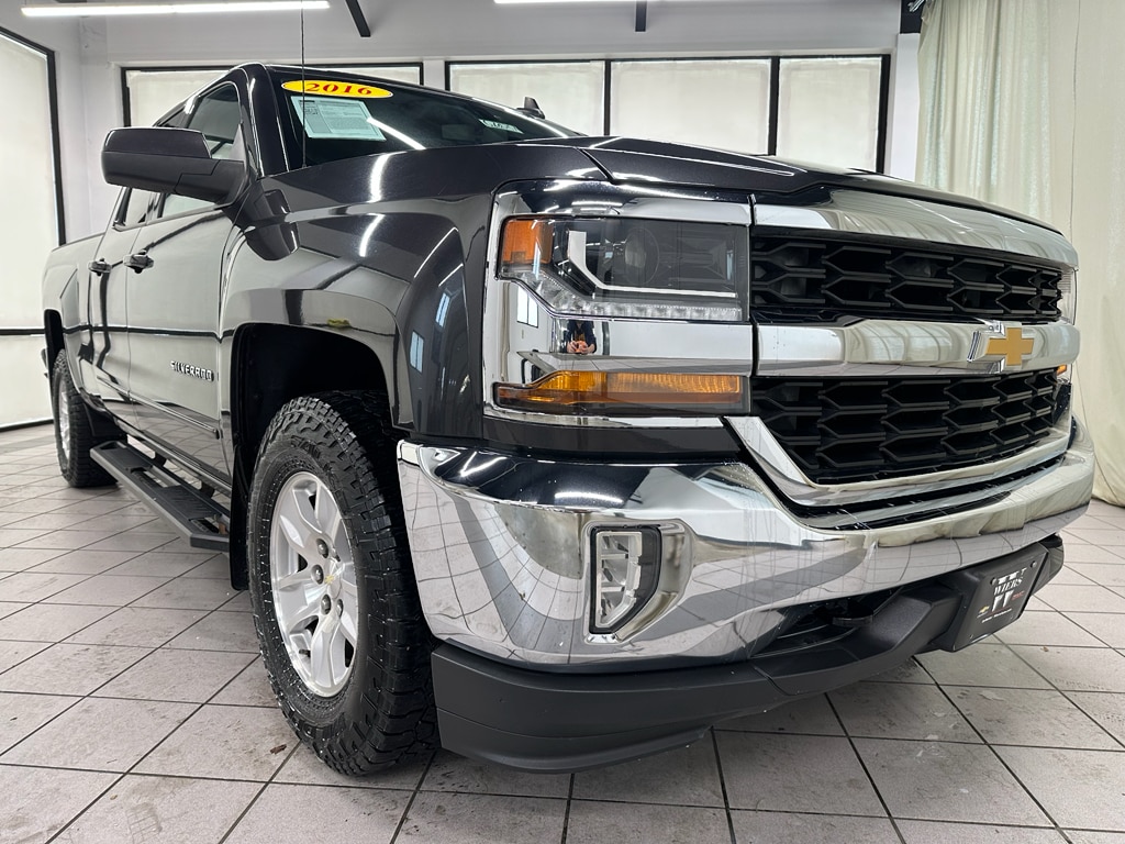 Used 2016 Chevrolet Silverado 1500 LT with VIN 1GCVKREC1GZ287877 for sale in De Motte, IN