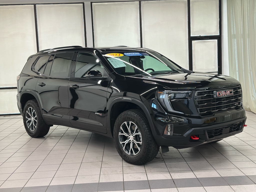 2024 GMC Acadia AT4's photo