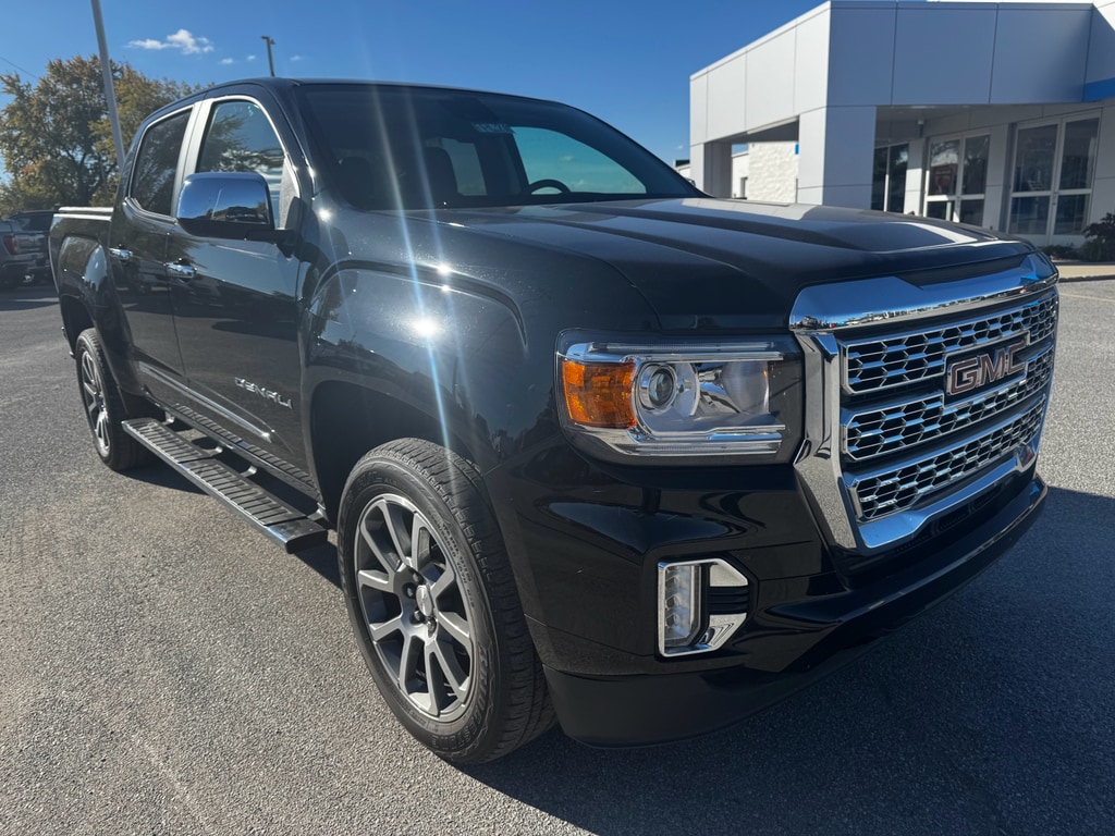Used 2022 GMC Canyon Denali Truck Crew Cab