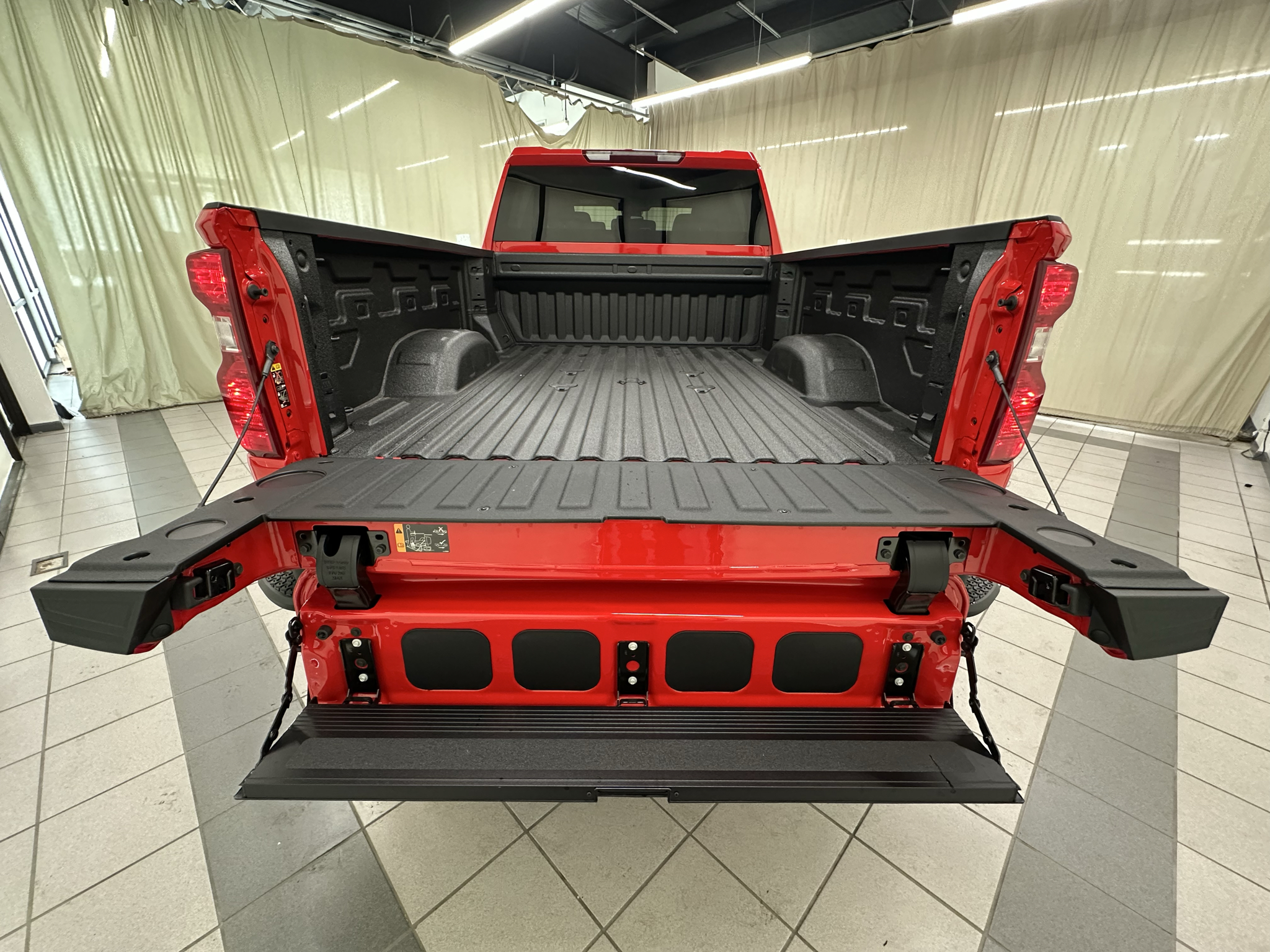 2026 Chevrolet Silverado 2500 HD Custom - Photo 8