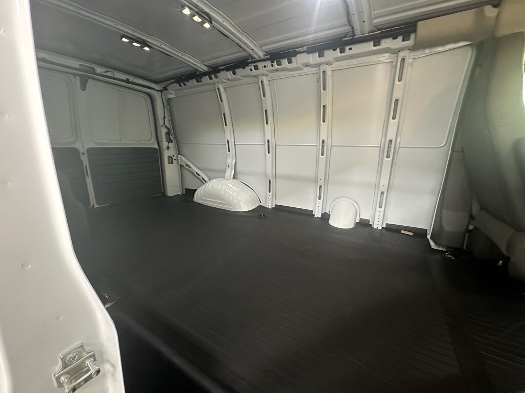 2026 Chevrolet Express Cargo Work Van - Photo 15