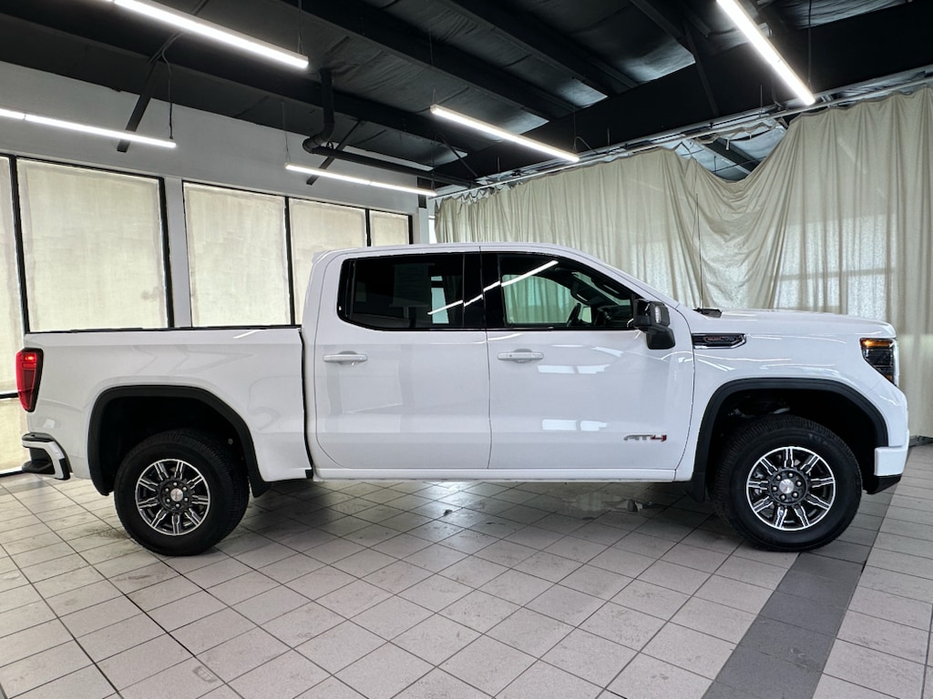 Used 2025 GMC Sierra 1500 AT4 Truck Crew Cab