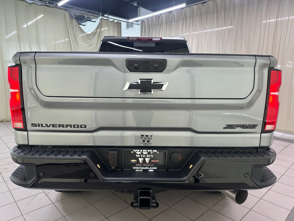 2026 Chevrolet Silverado 2500 HD ZR2 - Photo 6