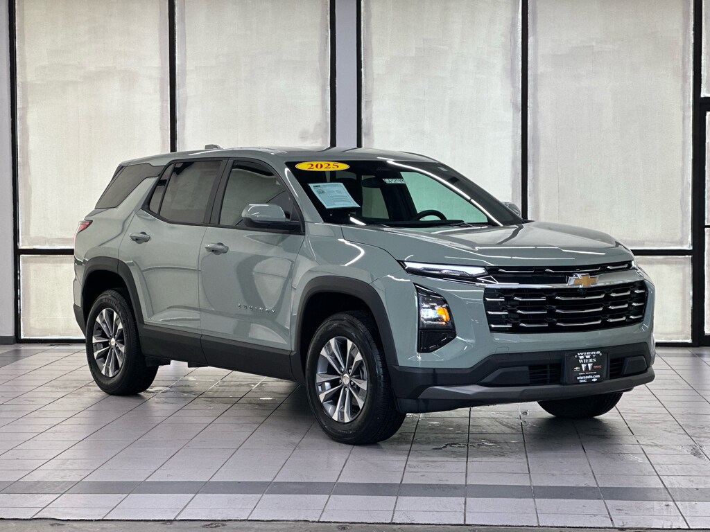 Used 2025 Chevrolet Equinox LT SUV