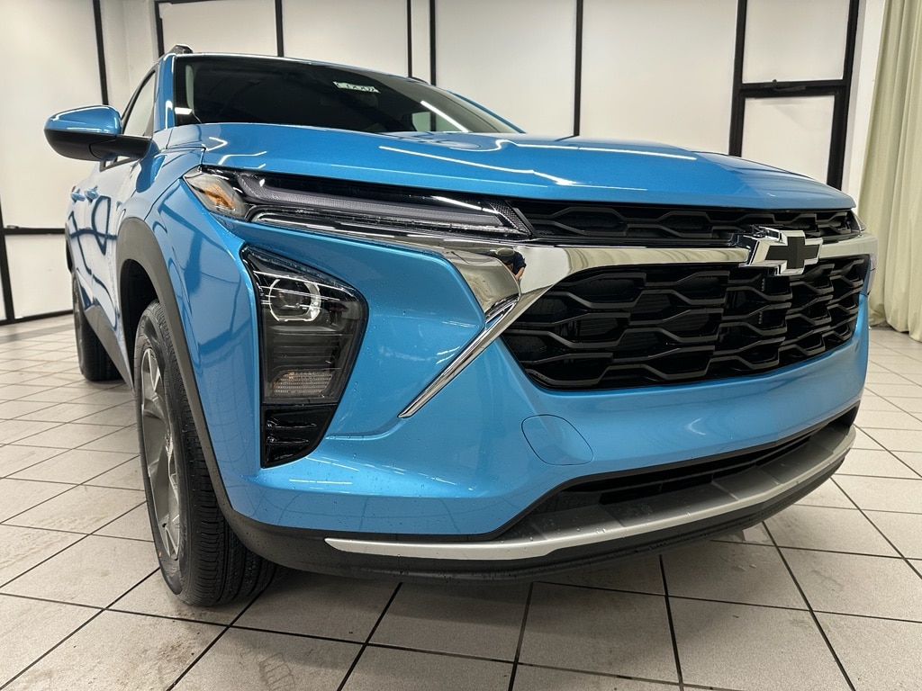 New 2026 Chevrolet Trax LT SUV