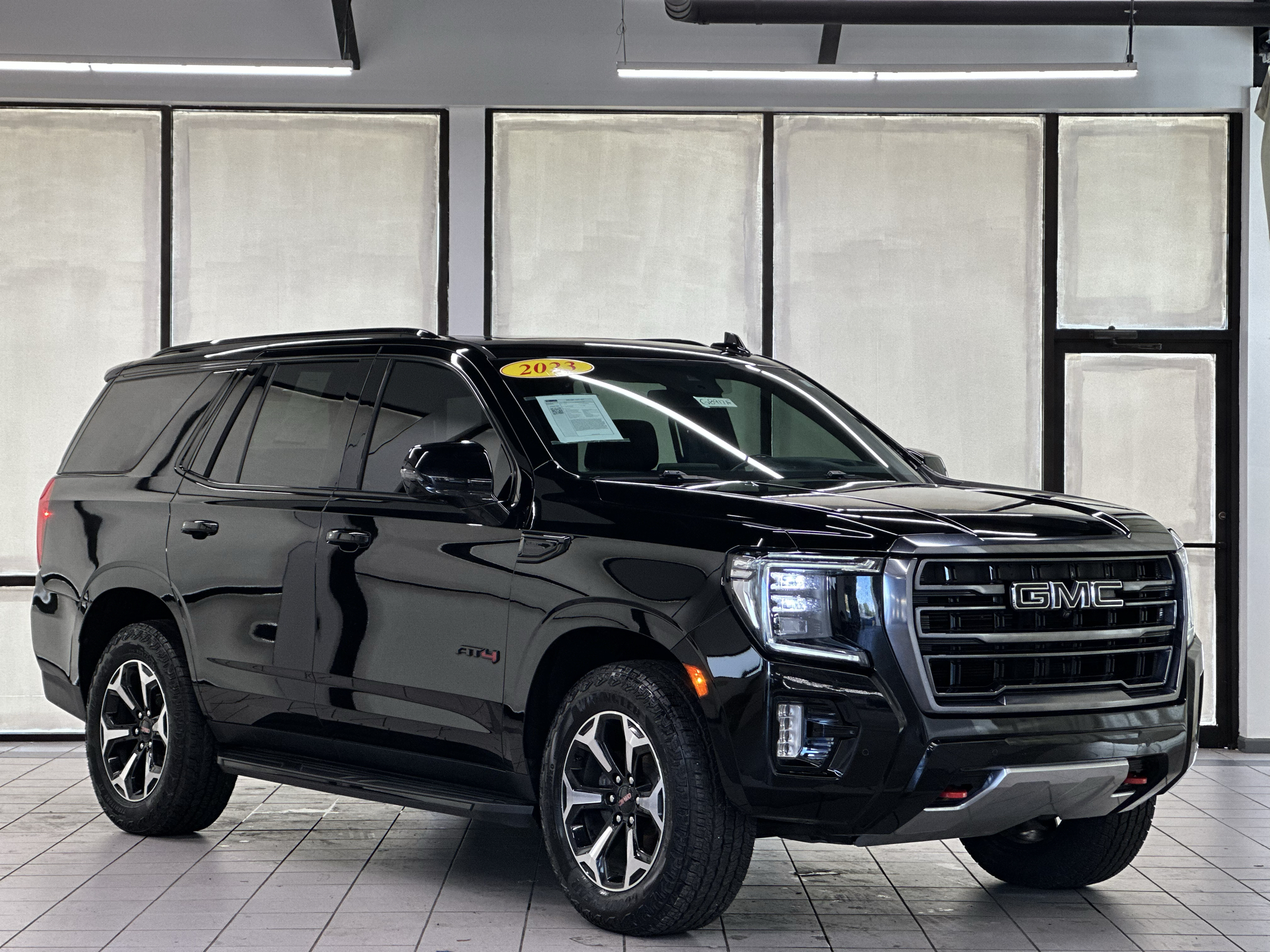 2023 GMC Yukon AT4 SUV
