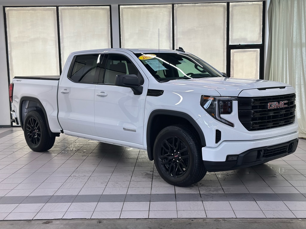 2024 GMC Sierra 4WD Crew Cab Std Box Elevation 3VL's photo